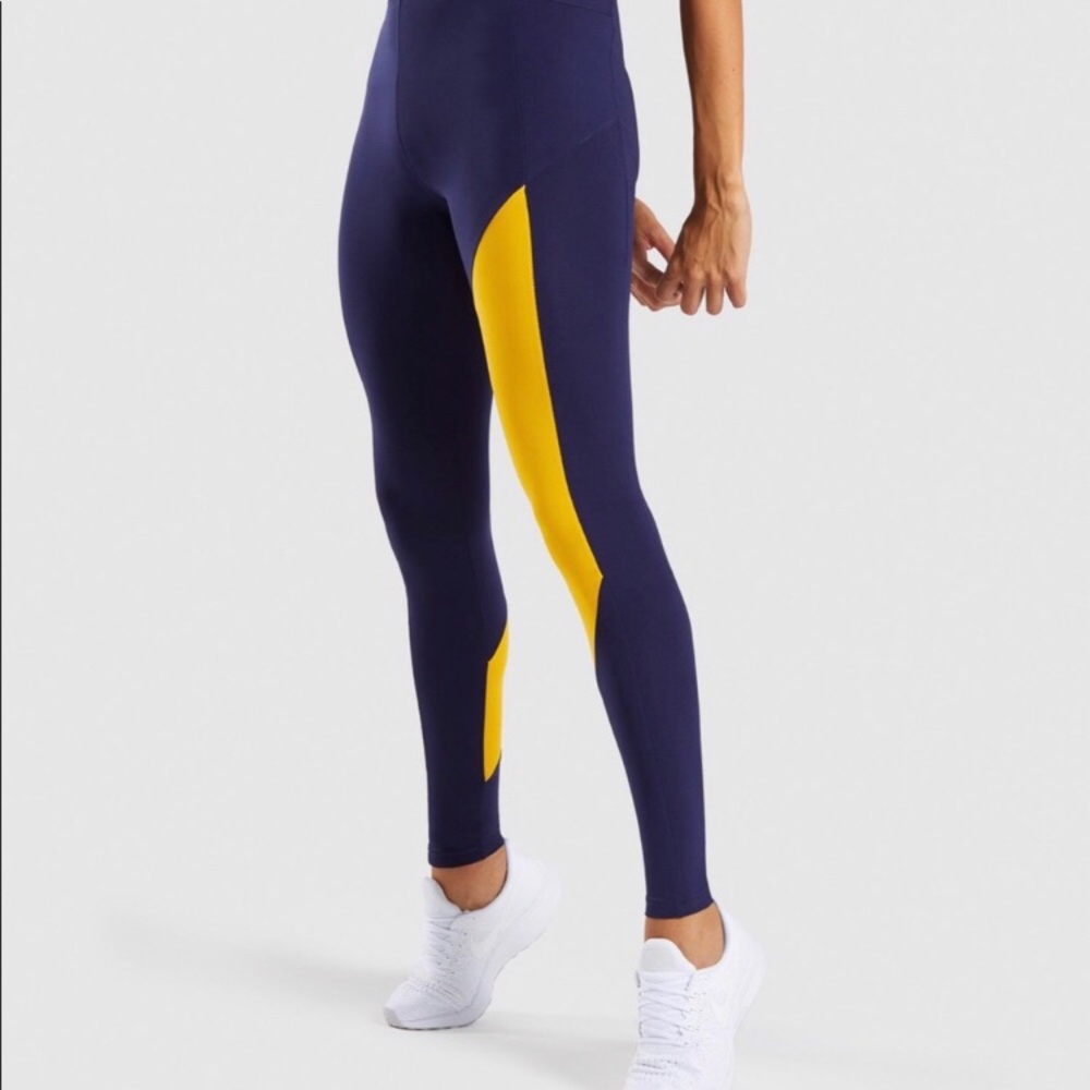 GYMSHARK ASYMMETRIC LEGGINGS